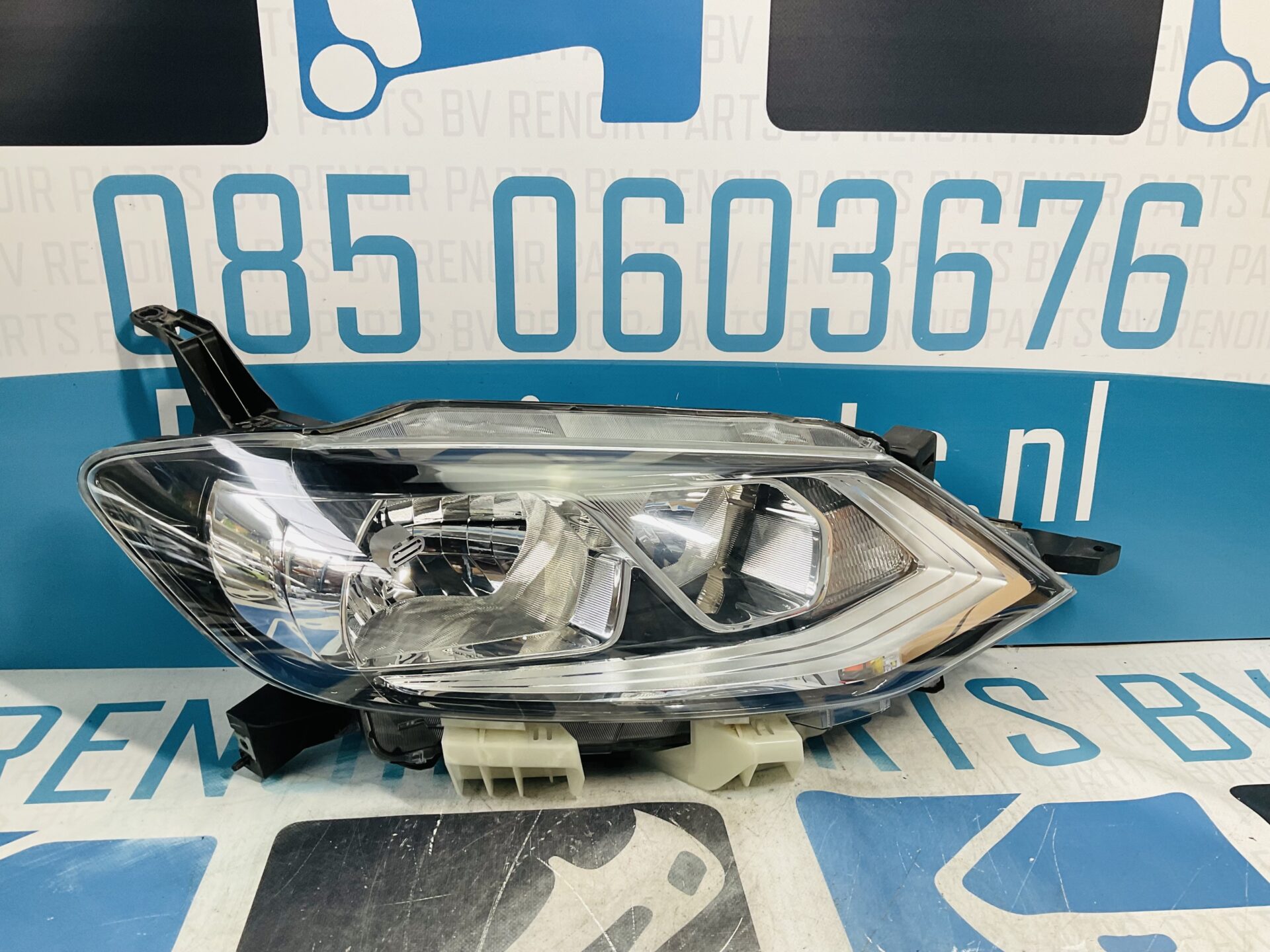 Koplamp Nissan Pulsar Rechts Led 260103ZL0A Origineel 2 X1 5306N Renoir Parts